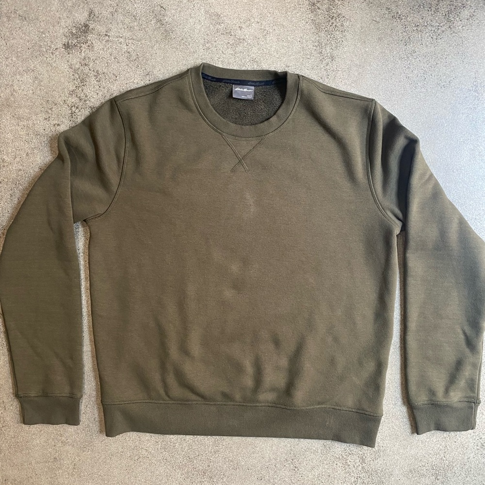 Eddie Bauer Men's Crewneck Sweater in Olive